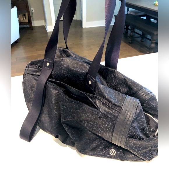 lululemon athletica Bags Lululemon Duffel Bag Poshmark
